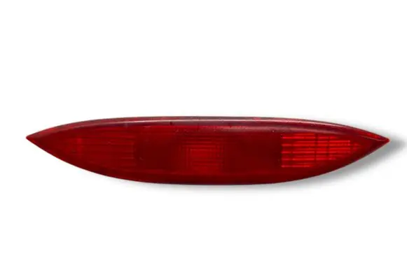 Nissan Note (E11) Third/center stoplight