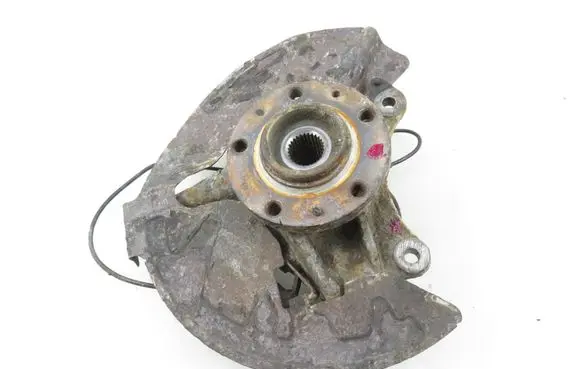 Peugeot 407 Front wheel hub spindle knuckle 