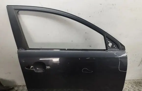 KIA Sportage Front door