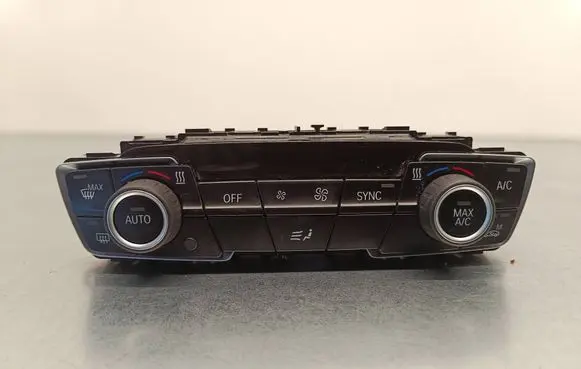 BMW 2 F45 Climate control unit 9371459 20020110 900257110010
