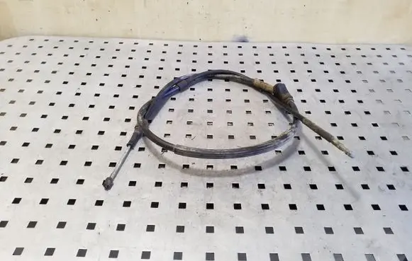 Handbrake/parking brake wiring cable