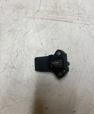 Volkswagen PASSAT B5.5 Air pressure sensor 0281002399 038906051B