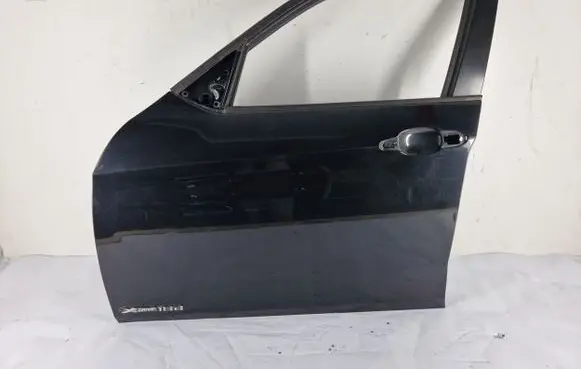 BMW X1 E84 Front door