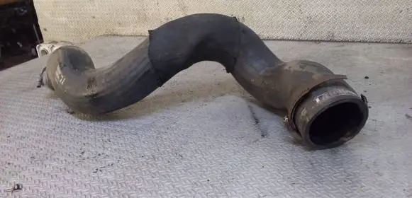 Volvo V70 Intercooler hose/pipe 30792545