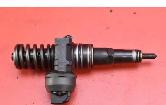 Volkswagen Sharan Fuel injector 038130073AK