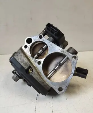 Audi A8 S8 D2 4D Throttle valve 0280120431 078133154