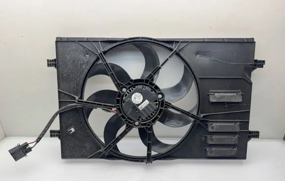 Cupra Formentor Electric radiator cooling fan 5Q0121205BD F07073100 5Q0121207BM