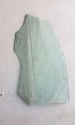 Dodge Caliber Front windscreen/windshield window 43R008011