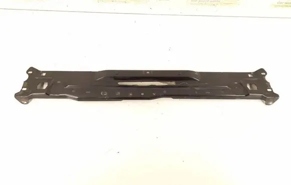 Mercedes-Benz C W204 Radiator support slam panel 2046200272 A2046200272