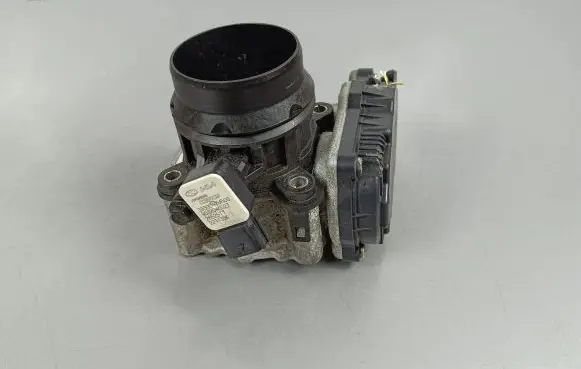 KIA Sportage Throttle valve 9045040015
