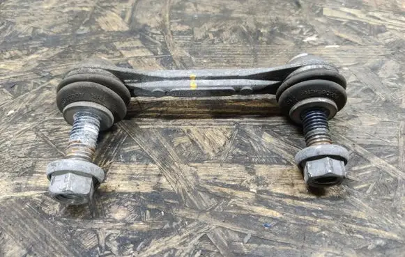Rear anti-roll bar/stabilizer link