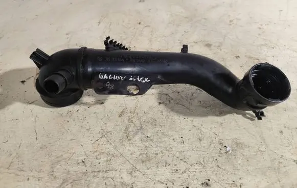 Intercooler hose/pipe