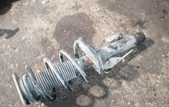 Ford Focus Front shock absorber with coil spring