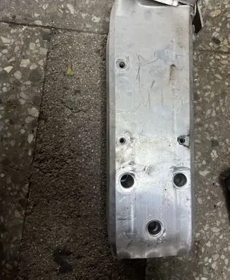 BMW 4 F32 F33 Front bumper mounting bracket 7266196