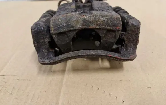 KIA Rio Front brake caliper