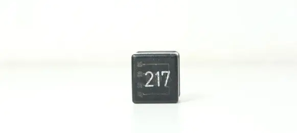 Audi A6 S6 C4 4A Other relay 443951253S