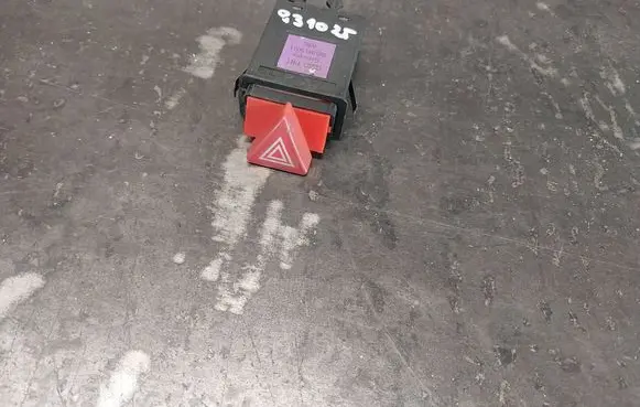 Audi A6 S6 C5 4B Hazard light switch 4B0941509E