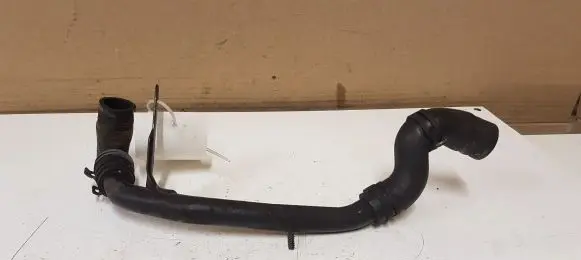 Volkswagen PASSAT CC Engine coolant pipe/hose 03L122157K