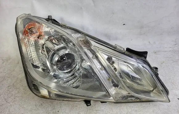 Mercedes-Benz E C207 W207 Headlight/headlamp A2078204861 009647920179150 1EL00964792