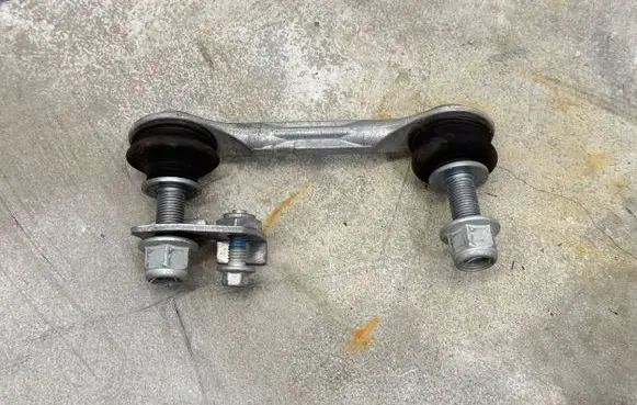 Ford Mustang VI Rear anti-roll bar/stabilizer link F2GC5C486