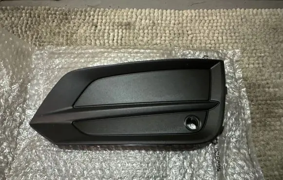 Volvo XC60 Front bumper lower grill 31425188 101621083