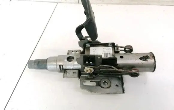 Volkswagen Golf IV Steering wheel axle 1j1419501cs