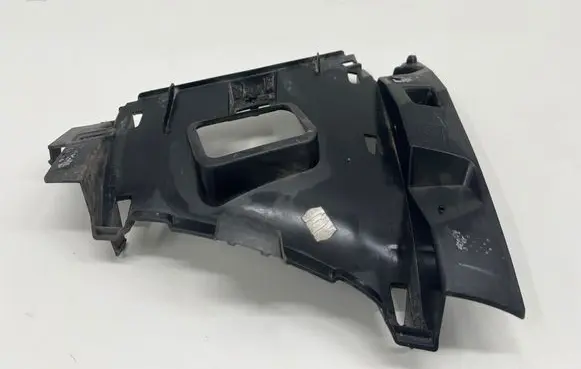 Renault Captur II Front bumper mounting bracket 960164241R