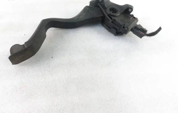 Peugeot 207 Accelerator throttle pedal 6PV00908300 9680756880