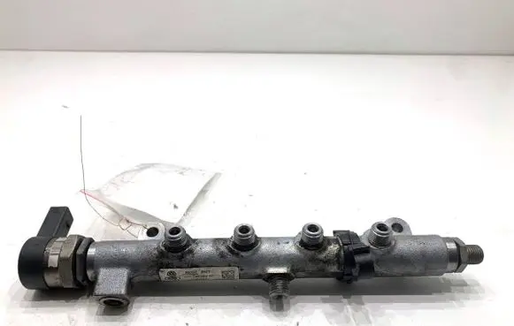 Audi A8 S8 D4 4H Fuel main line pipe 057130090AC