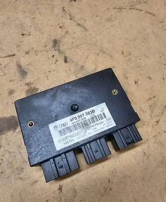 Audi A6 S6 C6 4F Tow bar trailer control unit/module 4F0907383B 4F0910383B
