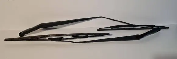 Chrysler Town u0026 Country V Windshield/front glass wiper blade 24030777
