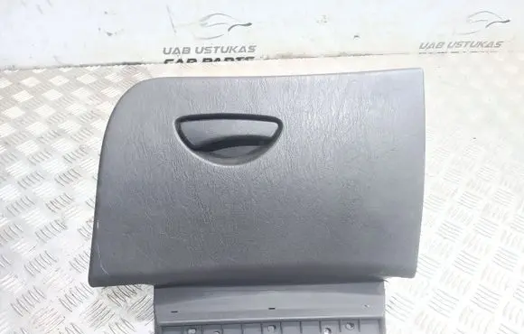 Ford Focus Glove box set 