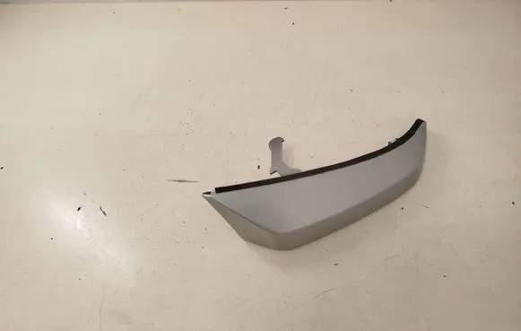 Nissan Navara D23 Panel trim 684204JA0A