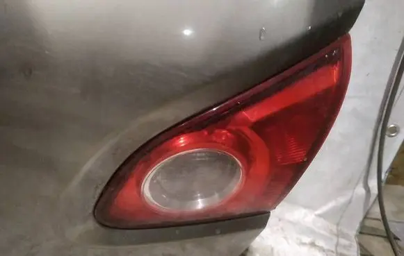 Nissan Qashqai Tailgate rear/tail lights 