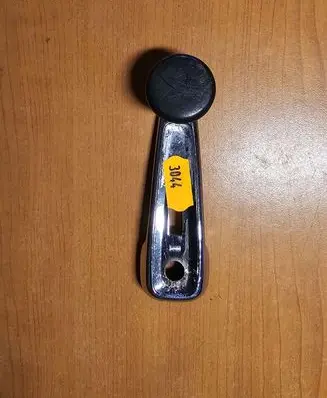 Mercedes-Benz 200 300 W123 Front door window winding handle 