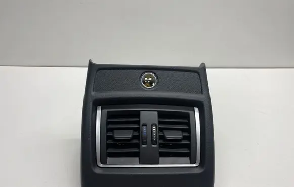 BMW M4 F82 F83 Rear air vent grill 9248227 584507