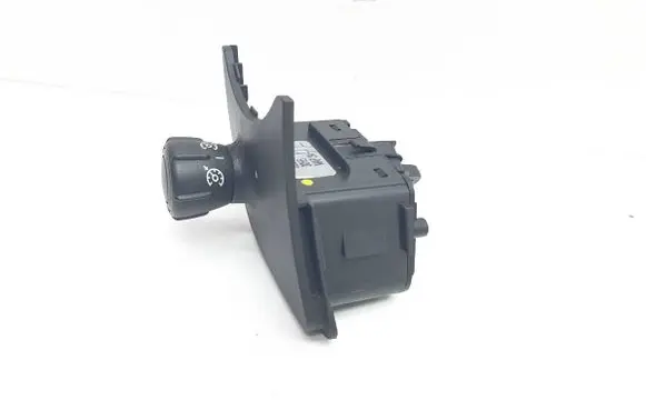Renault Scenic II - Grand scenic II Cruise control switch 8200206738