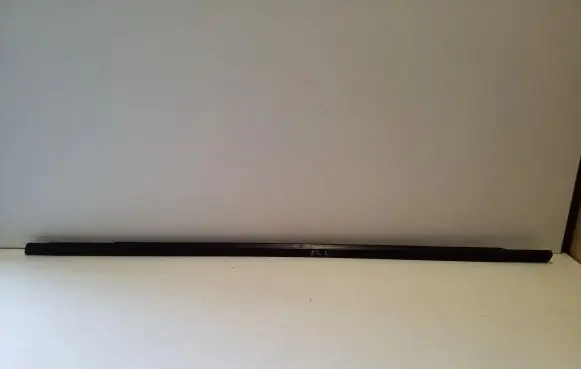Mitsubishi Space Wagon Front door glass trim molding