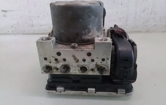 Volkswagen Transporter - Caravelle T6 ABS Pump 7E0614517M
