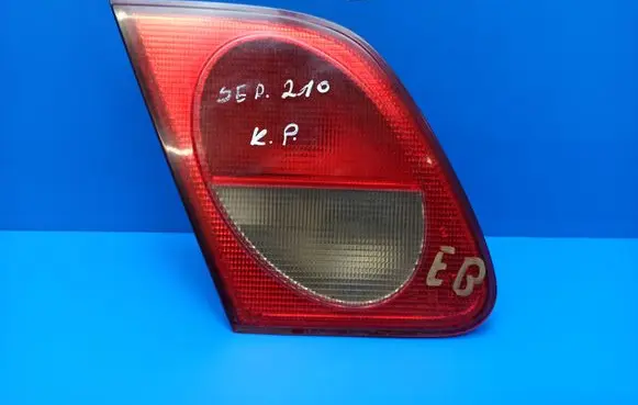 Mercedes-Benz E W210 Tailgate rear/tail lights A2108200964 197503 4236