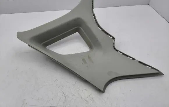 (C) pillar trim