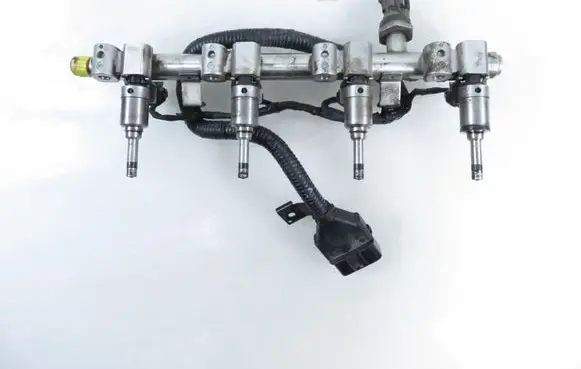 Hyundai ix35 Fuel main line pipe 9062040001 353502B100