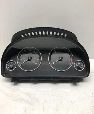 BMW 5 F10 F11 Speedometer (instrument cluster) 25811511 1000043858 2059562