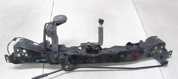 Honda CR-V Radiator support slam panel