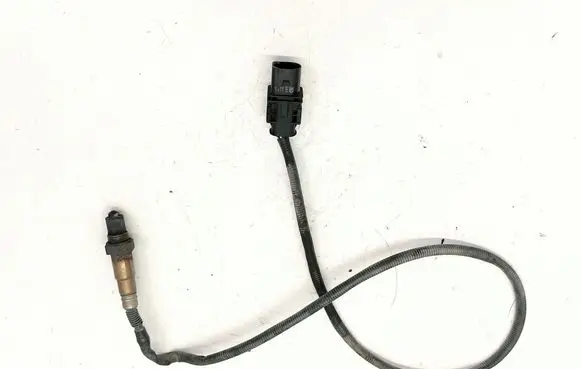 BMW 3 F30 F35 F31 Lambda probe sensor 851564001 8515640 928404682
