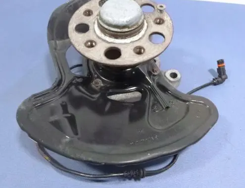 Mercedes-Benz E C207 W207 Front wheel hub spindle knuckle 2460406