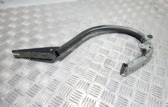 Mercedes-Benz C W204 Tailgate/trunk/boot hinge A2047500128