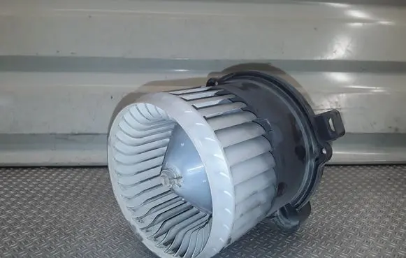 Mitsubishi Colt Heater fan/blower MF0160700701
