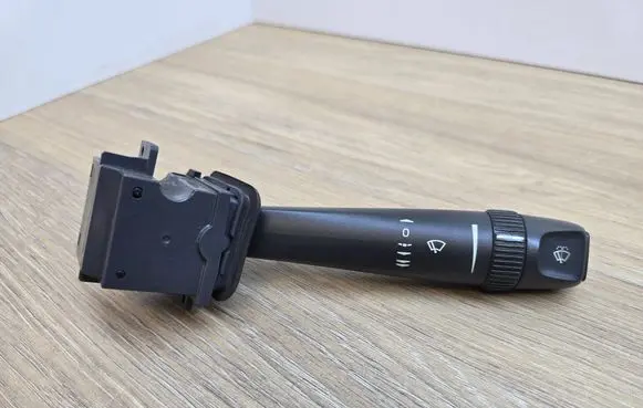 Volvo V70 Wiper control stalk