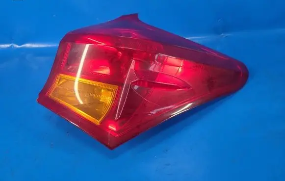 Toyota Auris E180 Boot/trunk interior light 8155102730